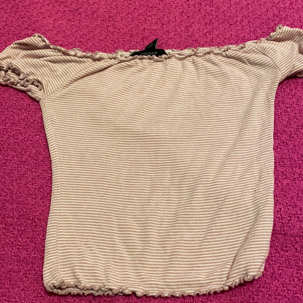 Off the Shoulder crop top